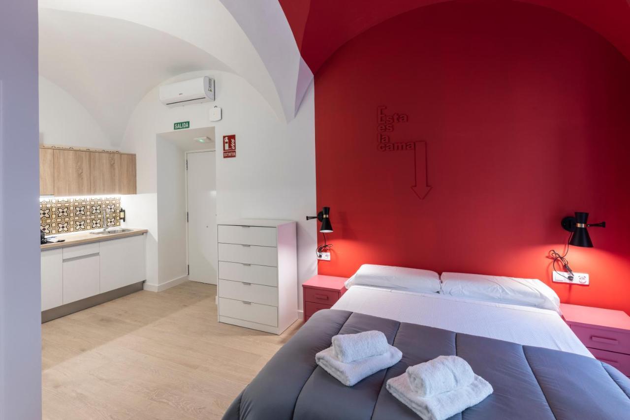 Apartamentos Turisticos De La Bernarda Caces エクステリア 写真