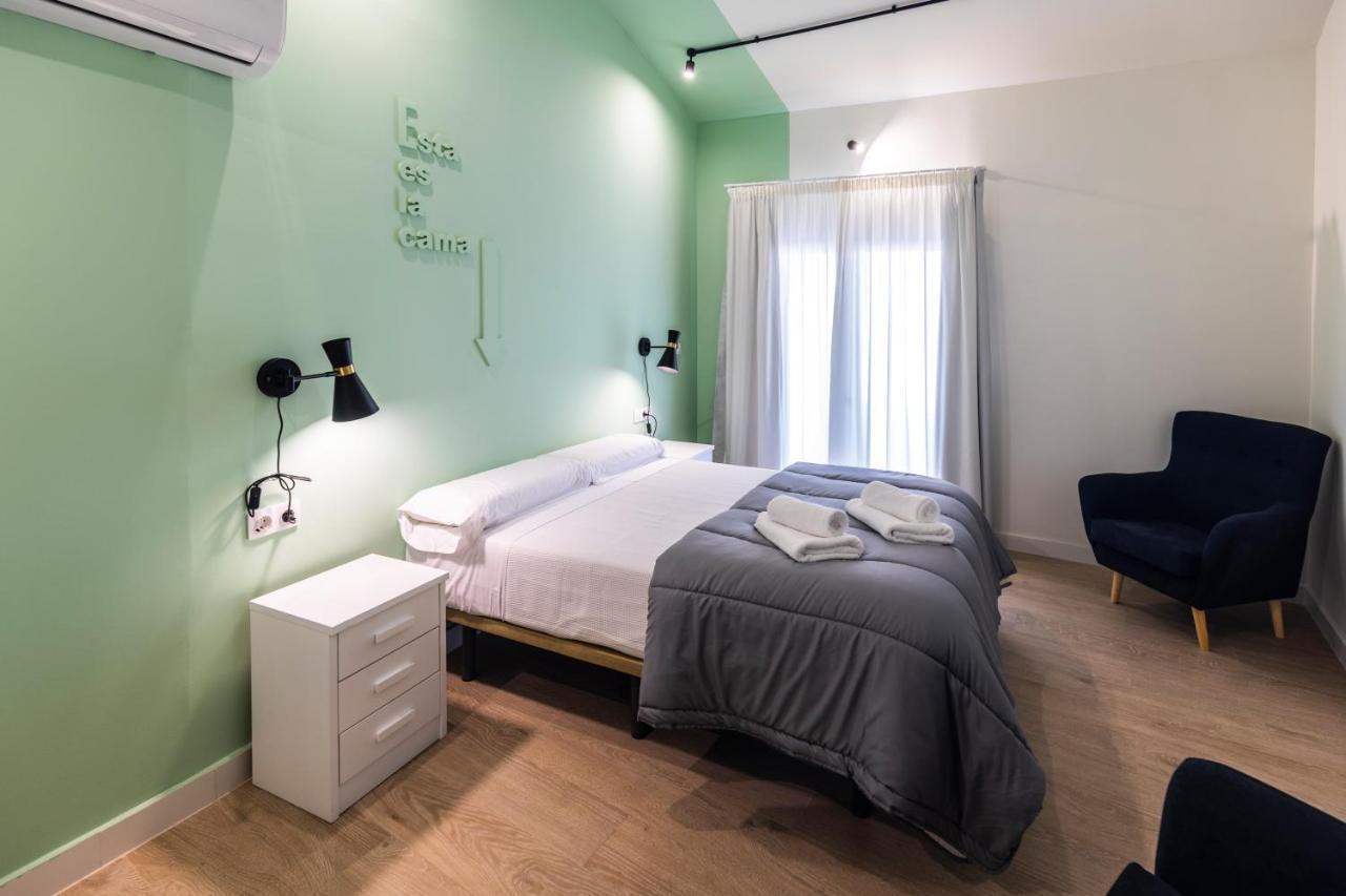 Apartamentos Turisticos De La Bernarda Caces エクステリア 写真
