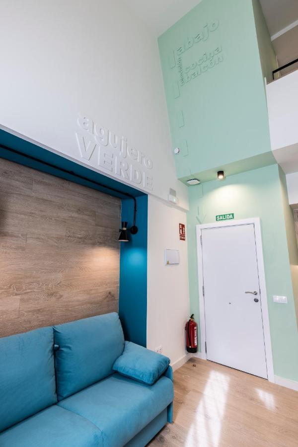Apartamentos Turisticos De La Bernarda Caces エクステリア 写真