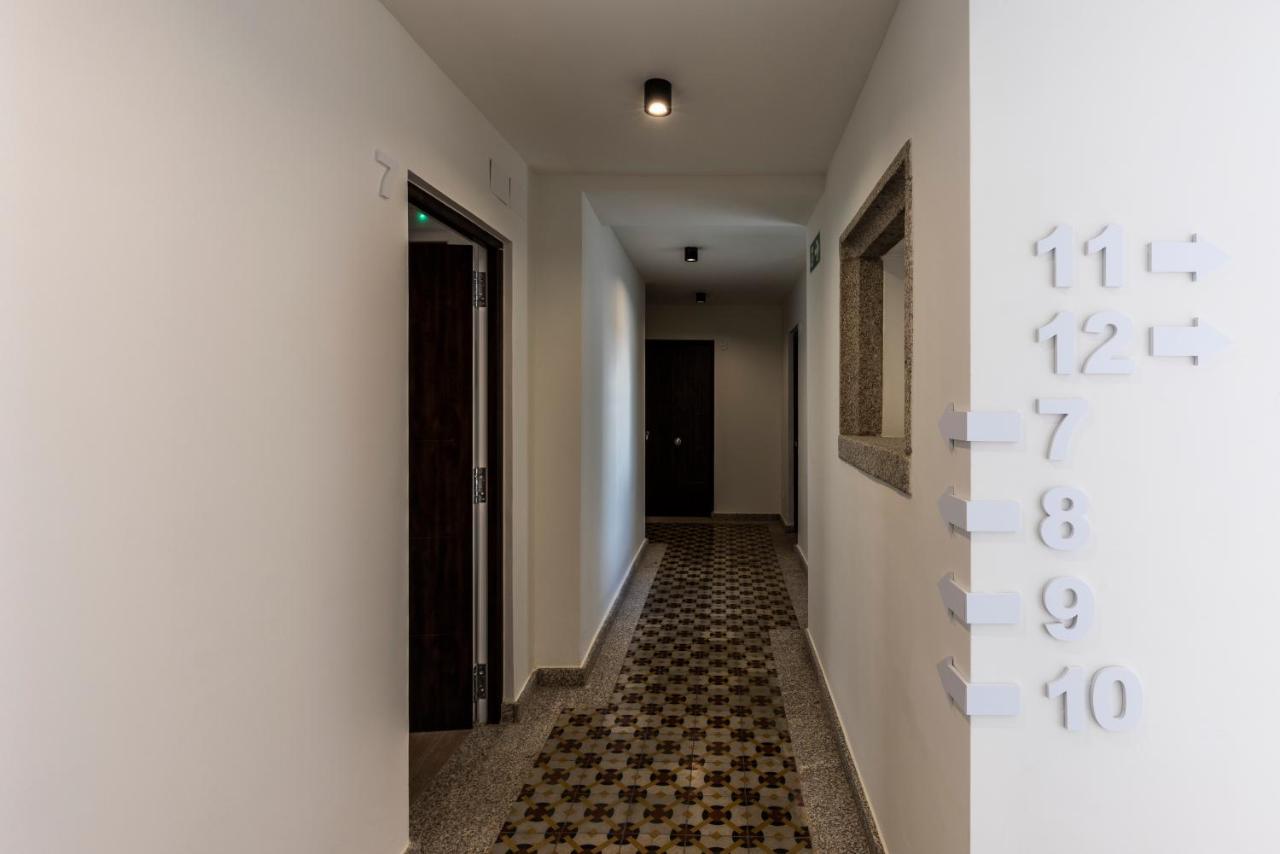 Apartamentos Turisticos De La Bernarda Caces エクステリア 写真