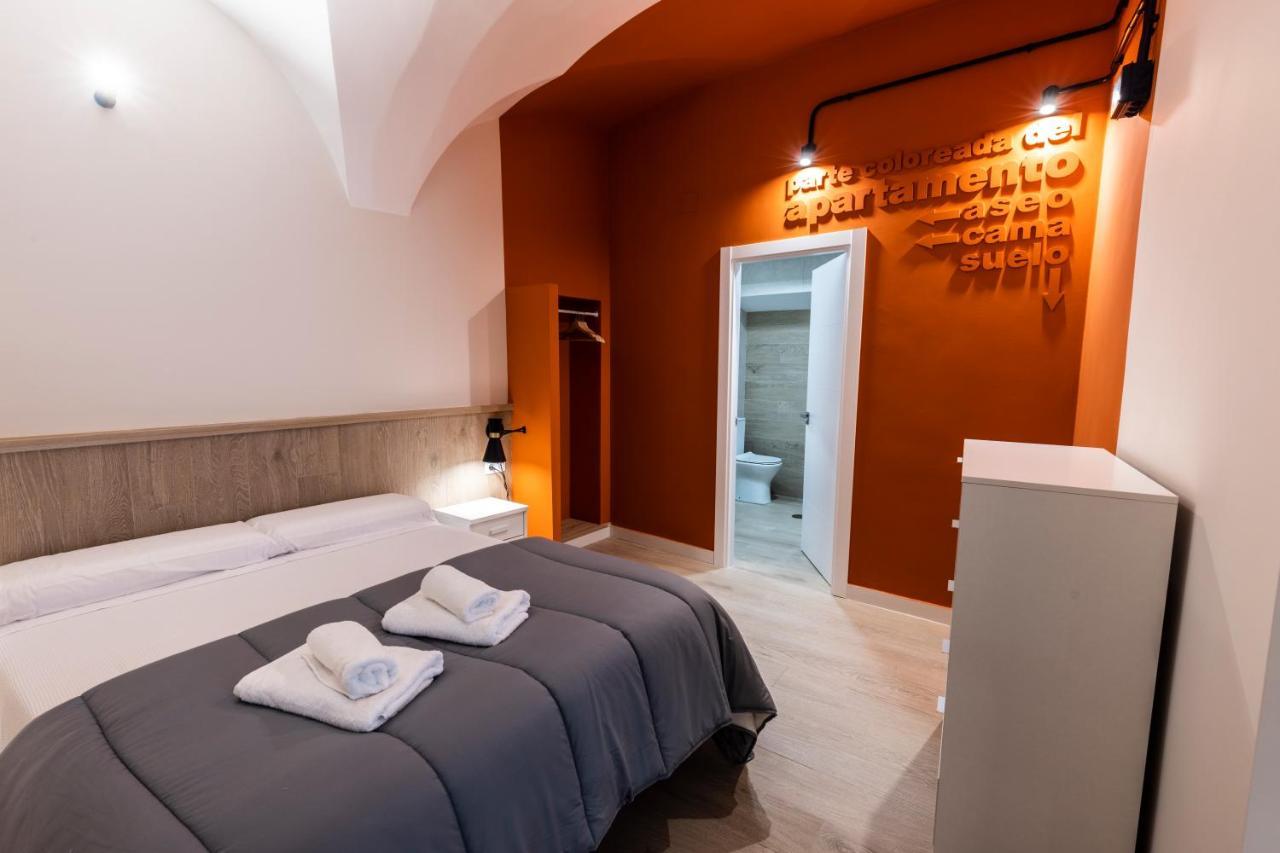 Apartamentos Turisticos De La Bernarda Caces エクステリア 写真