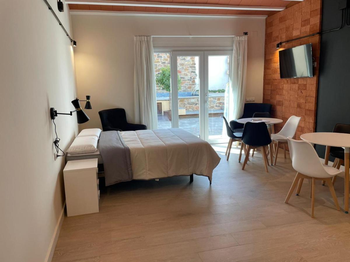 Apartamentos Turisticos De La Bernarda Caces エクステリア 写真